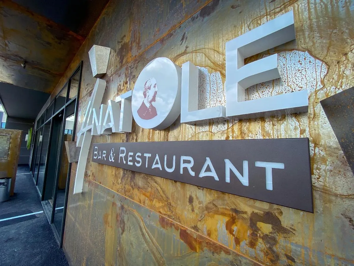 B&B Hotel Clermont-Ferrand A71-A75 La Meridienne 3*,  Francia